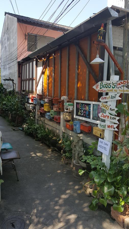 One Isra Hostel เชียงใหม่ ภายนอก รูปภาพ