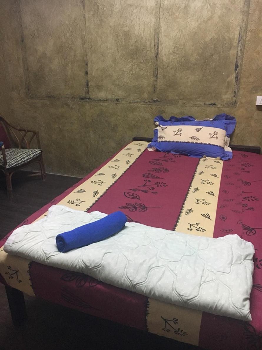One Isra Hostel เชียงใหม่ ภายนอก รูปภาพ